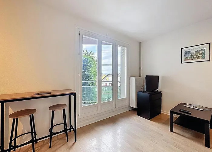 2 Personnes Avec Parking Et Balcon Proudhon Апартаменты Клермон-Ферран